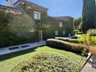 Mas de caractère - 7 pièces - Piscine, pool house et jardin paysager de 5 000 m² — photo 2
