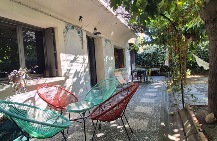 Maison Montpellier centre,  8 pièce(s) 179 m2 — photo 3