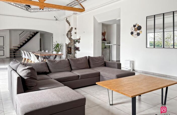 Maison Artheze 9 pièce(s) 249 m2 — photo 4