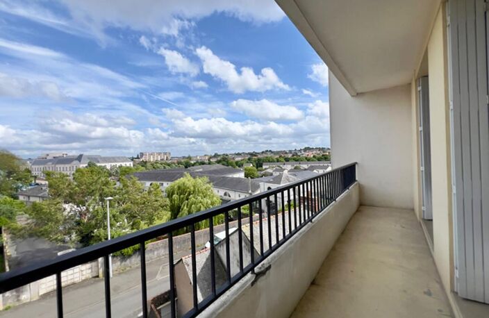 Appartement Cholet 4 pièces 78.1 m2 — photo 2