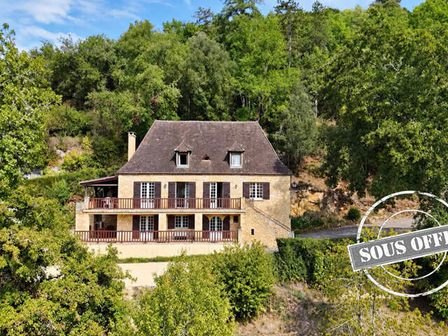 Maison spacieuse avec appartement 186 m2 — photo du bien