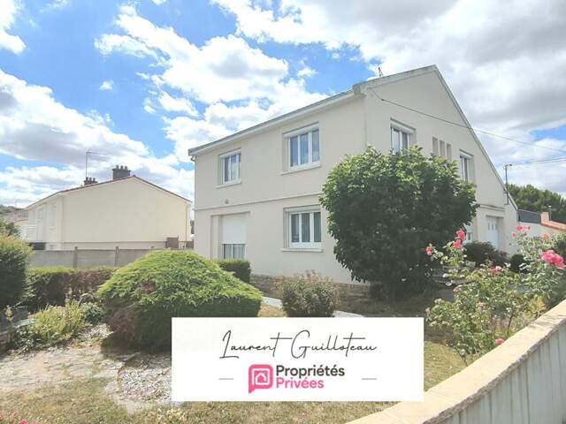 Maison Le Puy Saint Bonnet 7 pièces 136 m2 — photo du bien