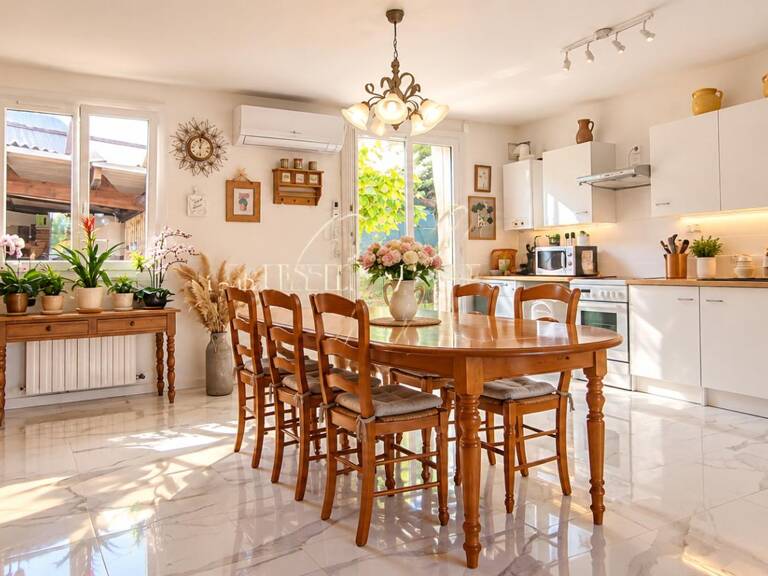 Maison en impasse proche des commerces — photo 1