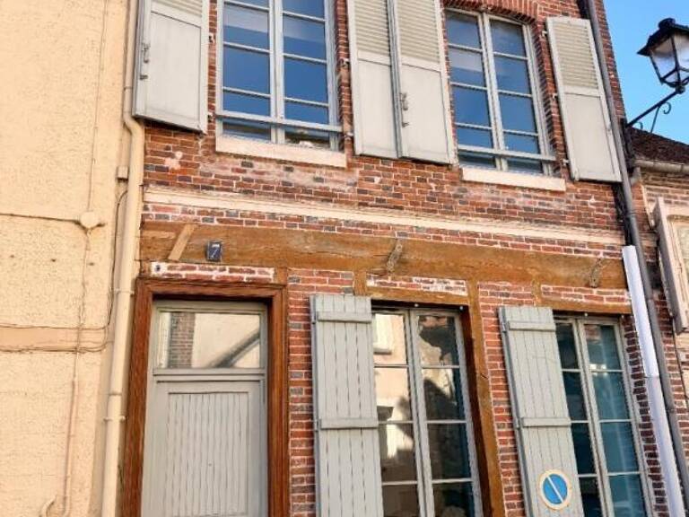 Maison de ville Joigny 6 pièce(s) 130 m2 — photo 1