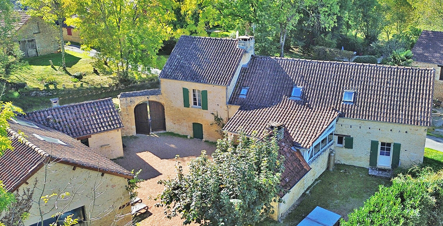 Maison Coly Saint Amand 6 pièce(s) 140 m2 — photo 1