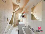 Immeuble Quarre Les Tombes 6 pièce(s) 143 m2 — photo 4
