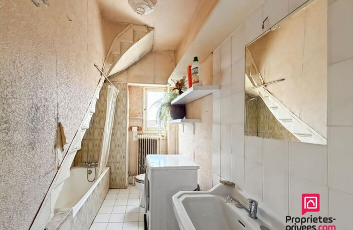 Immeuble Quarre Les Tombes 6 pièce(s) 143 m2 — photo 4