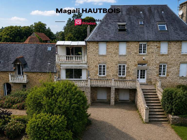 Maison bourgeoise aux portes d' Avranches 9 pièce(s) 267.90 m2 — photo 1