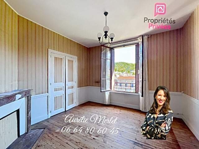 DUPLEX 4 pièces à rénover avec garage et jardin — photo du bien