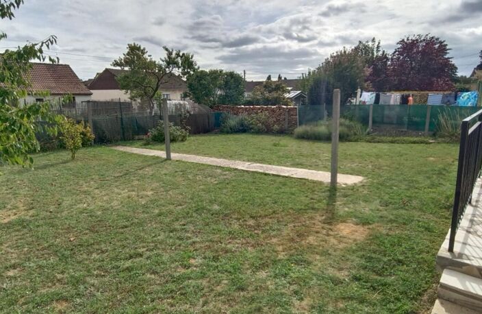 TELOCHÉ ? COUP DE C?UR ! Maison rénovée entièrement de plain-pied de 70 m2 avec extérieur Sud ? 2 chambres sur une parcelle de 500 m2 — photo 4