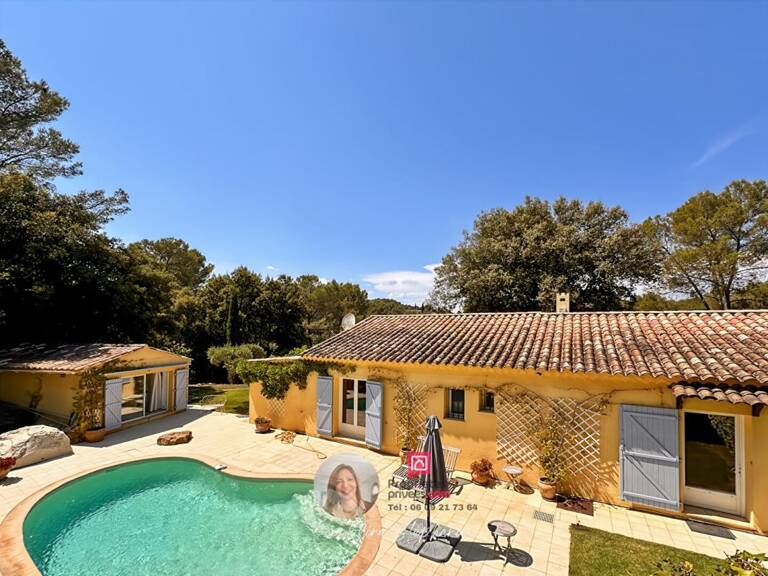 TRANS-EN-PROVENCE - Maison de plain-pied avec piscine, dépendance et terrain paysagé — photo 1