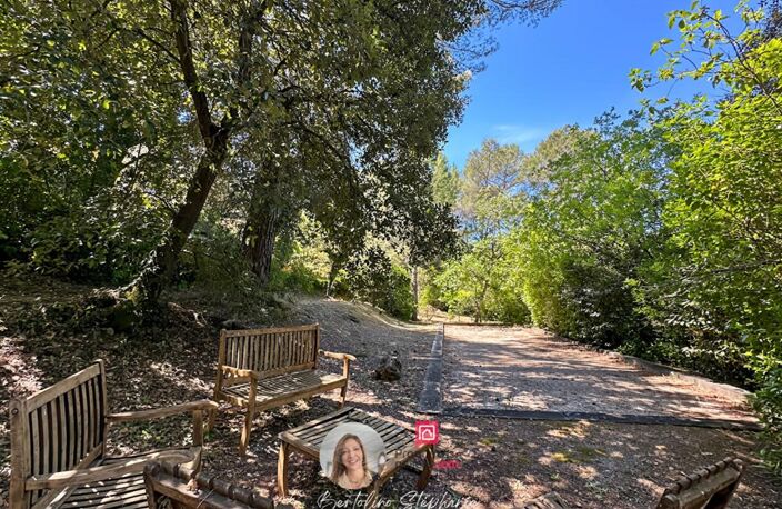 TRANS-EN-PROVENCE - Maison de plain-pied avec piscine, dépendance et terrain paysagé — photo 3