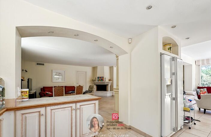 TRANS-EN-PROVENCE - Maison de plain-pied avec piscine, dépendance et terrain paysagé — photo 4