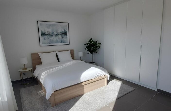 30.GARD.NIMES. Appartement de standing de 69 m² avec terrasse de 46 m² et double garage dans résidence sécurisée — photo 4