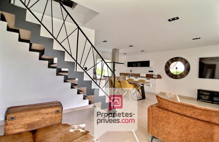 12 mn Gare de MONTARGIS - A VENDRE MAISON CONTEMPORAINE RECENTE 5 PIECES, 4 CHAMBRES + STUDIO INDEPENDANT, TERRAIN CLOS 3476 m2 — photo 3