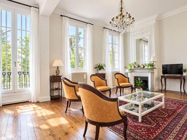 Vente Maison 304m2 BORDEAUX (33000) — photo du bien