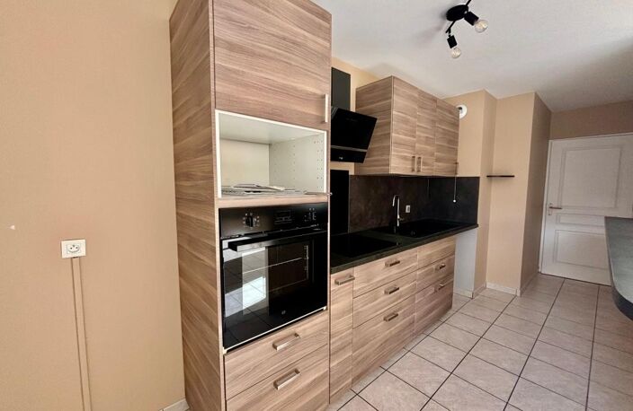 Appartement À Louer — photo 2
