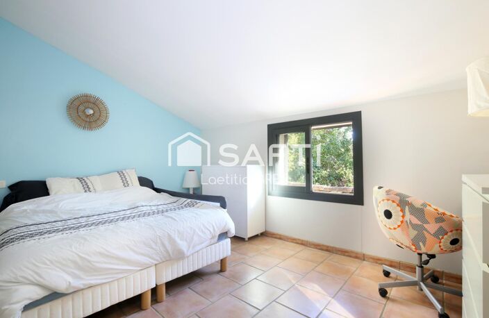 Propriété de caractère, élégance et art de vivre — photo 2