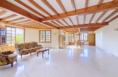 Maison 193 m² sur terrain constructible de 4 965 m² — photo du bien