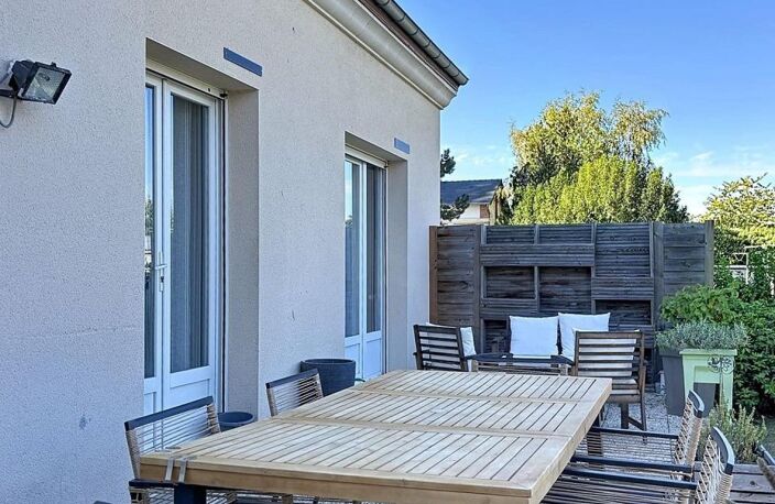 Maison familiale confort de plain-pied avec 4 chambres et 2 garages — photo 3