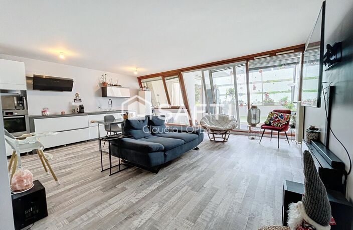 Duplex 104 m² de 4 pièces avec cave et parking — photo 5