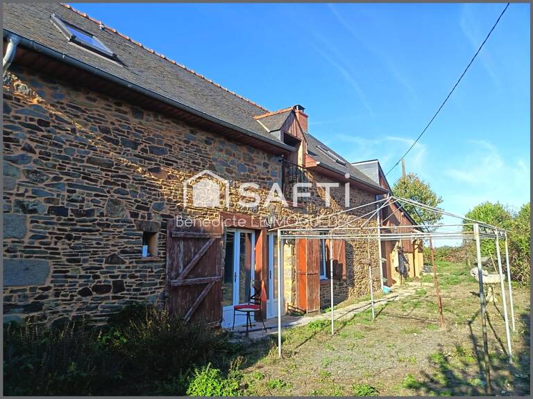 Belle longère en pierres à rafraichir avec studio indépendant, terrain clos, arboré de 1612 m 2. 12 MN de Combourg. — photo 1
