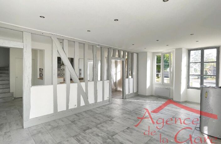 Location maison 4 pièces 95 m² à Sézanne (51120) — photo 2
