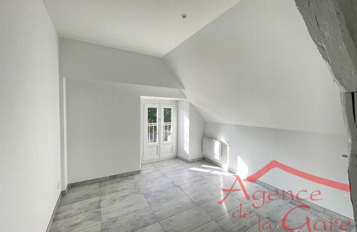 Location maison 4 pièces 95 m² à Sézanne (51120) — photo 5