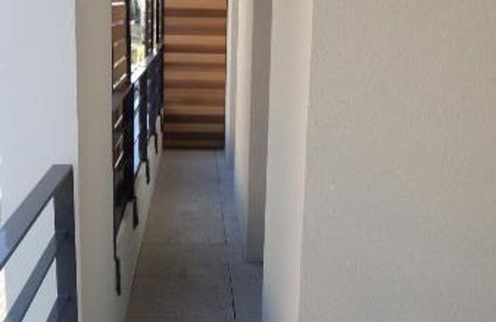 Location appartement 2 pièces 43 m² à Saint-Laurent-du-Var (06700) — photo 5