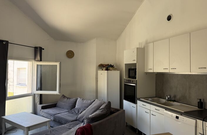local commercial à réhabiliter avec appartement — photo 4