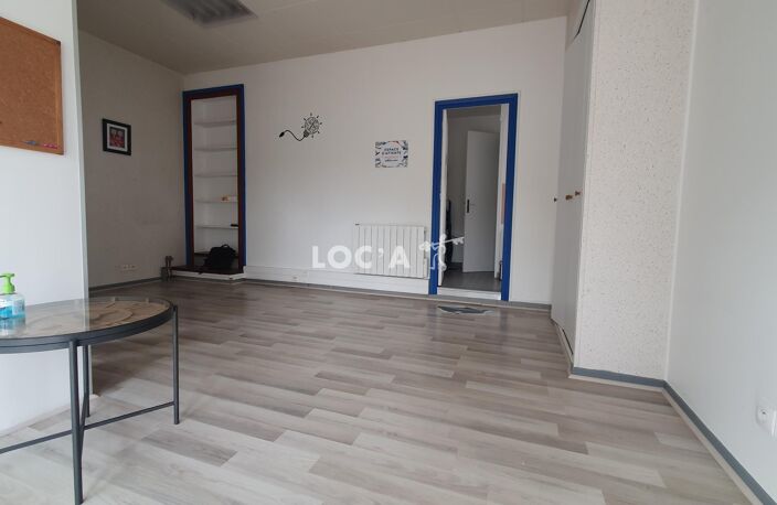 Location local industriel  55 m² à Longvic (21600) — photo 2