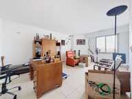 F2. NICE / LE PORT — photo 2
