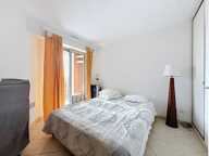 F2. NICE / LE PORT — photo 4