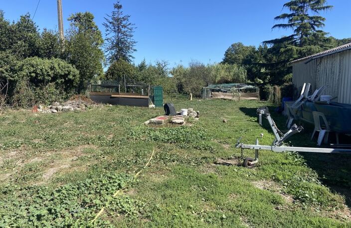 MAISON DE CAMPAGNE A RENOVER ENTIEREMENT ST ESTEPHE MARBUZET — photo 4
