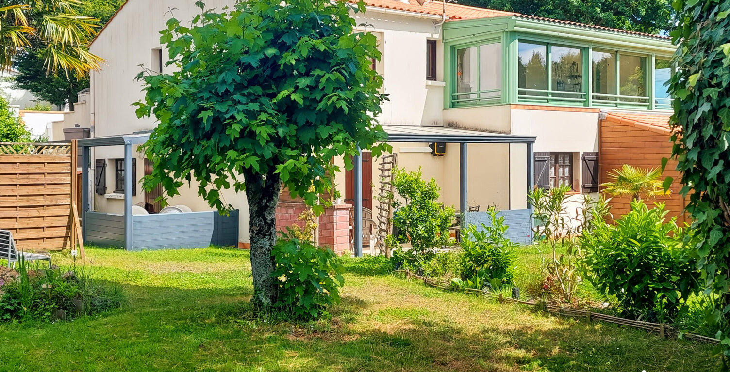 Maison familiale avec espaces independants — photo 1