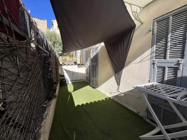 NICE – SAINT-ROCH – 2 PIÈCES AVEC TERRASSE - VENDU LOUE — photo du bien