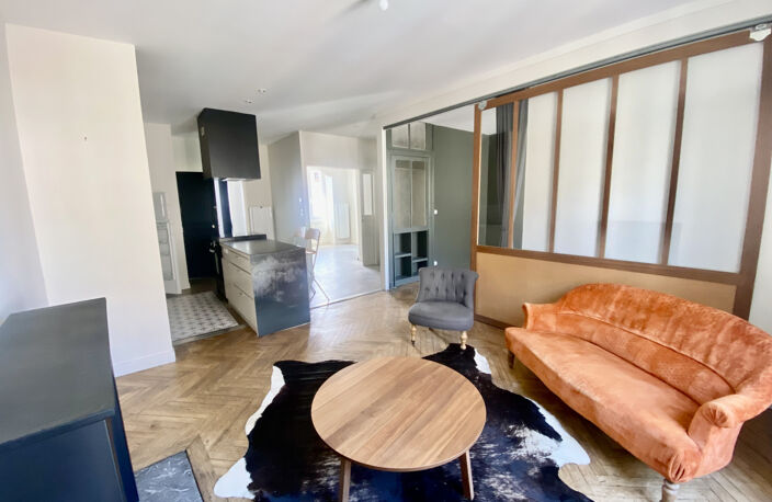 T3 - 13 RUE CHATEAUBRIAND - NANTES — photo 2
