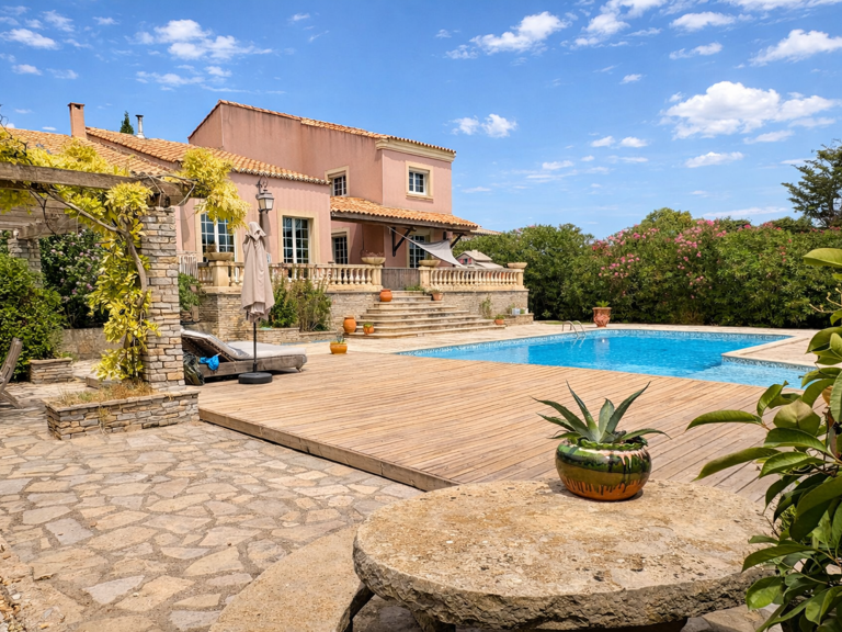 VILLA T7 280M2 - TERRAIN 1800M2 - PISCINE - SOUS SOL - GARAG — photo 1