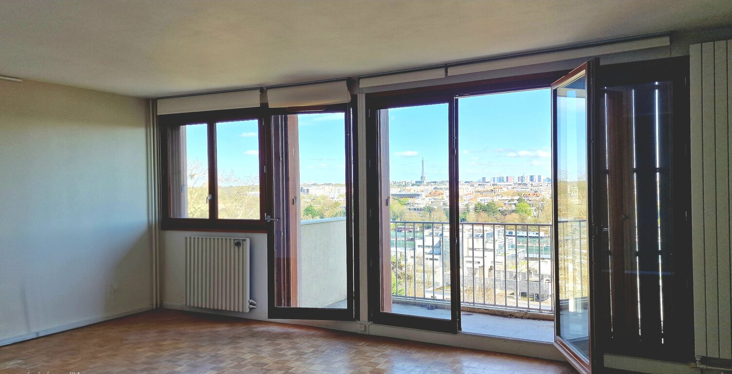 GRAND APPARTEMENT T2 AVEC BALCONS PARKING ET CAVE — photo 1