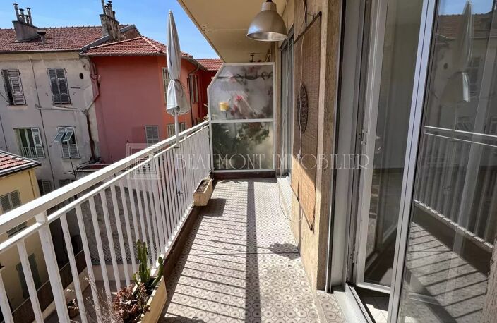 STUDIO SANS VIS A VIS — photo 4
