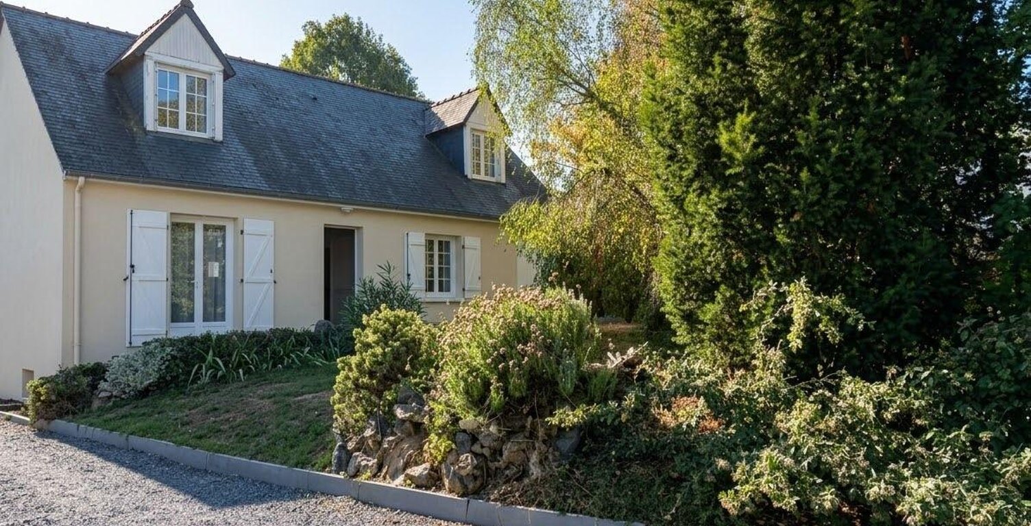 Maison - 114.84m² - Chalonnes-sur-Loire — photo 1