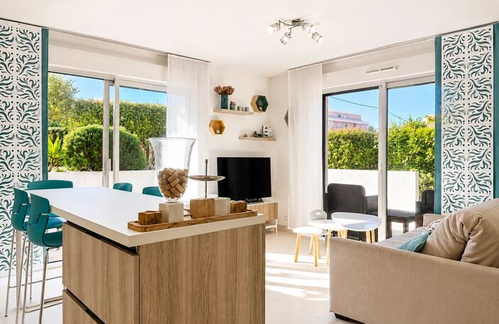APPARTEMENT 2 PIECES EN RDJ - RESIDENCE RECENTE  - JUAN LES PINS — photo 4