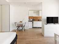 STUDIO - CANNES  - RUE D'ANTIBES 500 M — photo 2