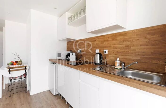STUDIO - CANNES  - RUE D'ANTIBES 500 M — photo 5