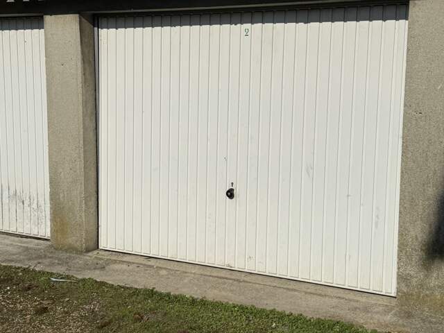 Vente Garage 14 m&sup2; — photo du bien