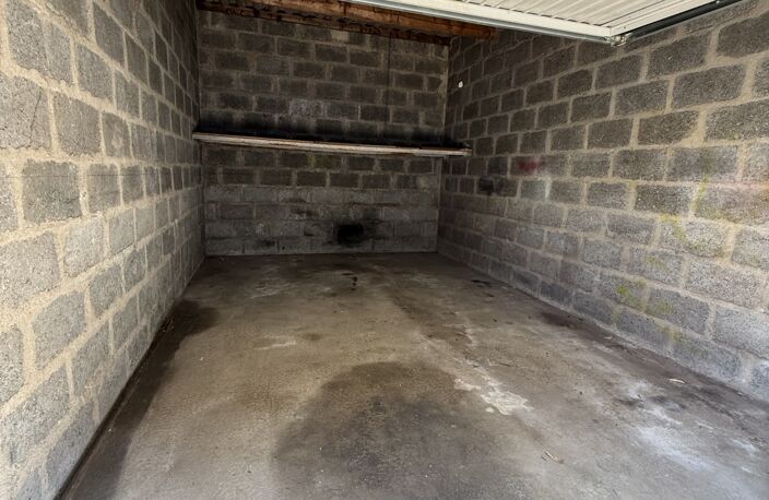 Vente Garage 14 m&sup2; — photo 3