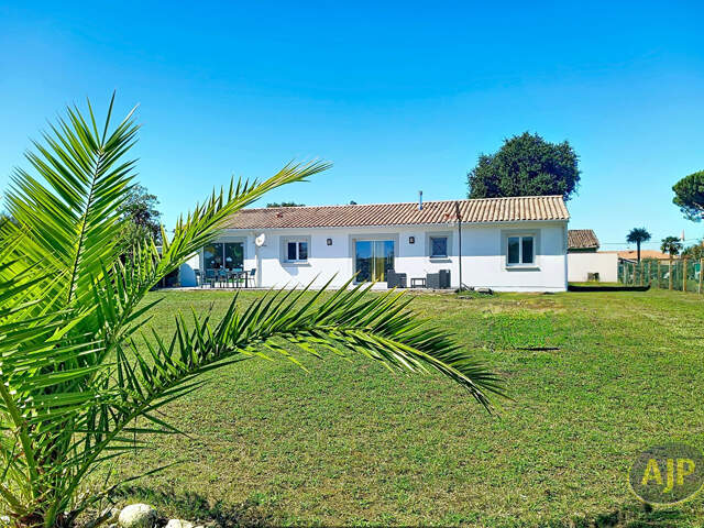 Maison T5 - Gaillan-en-Médoc ! — photo du bien