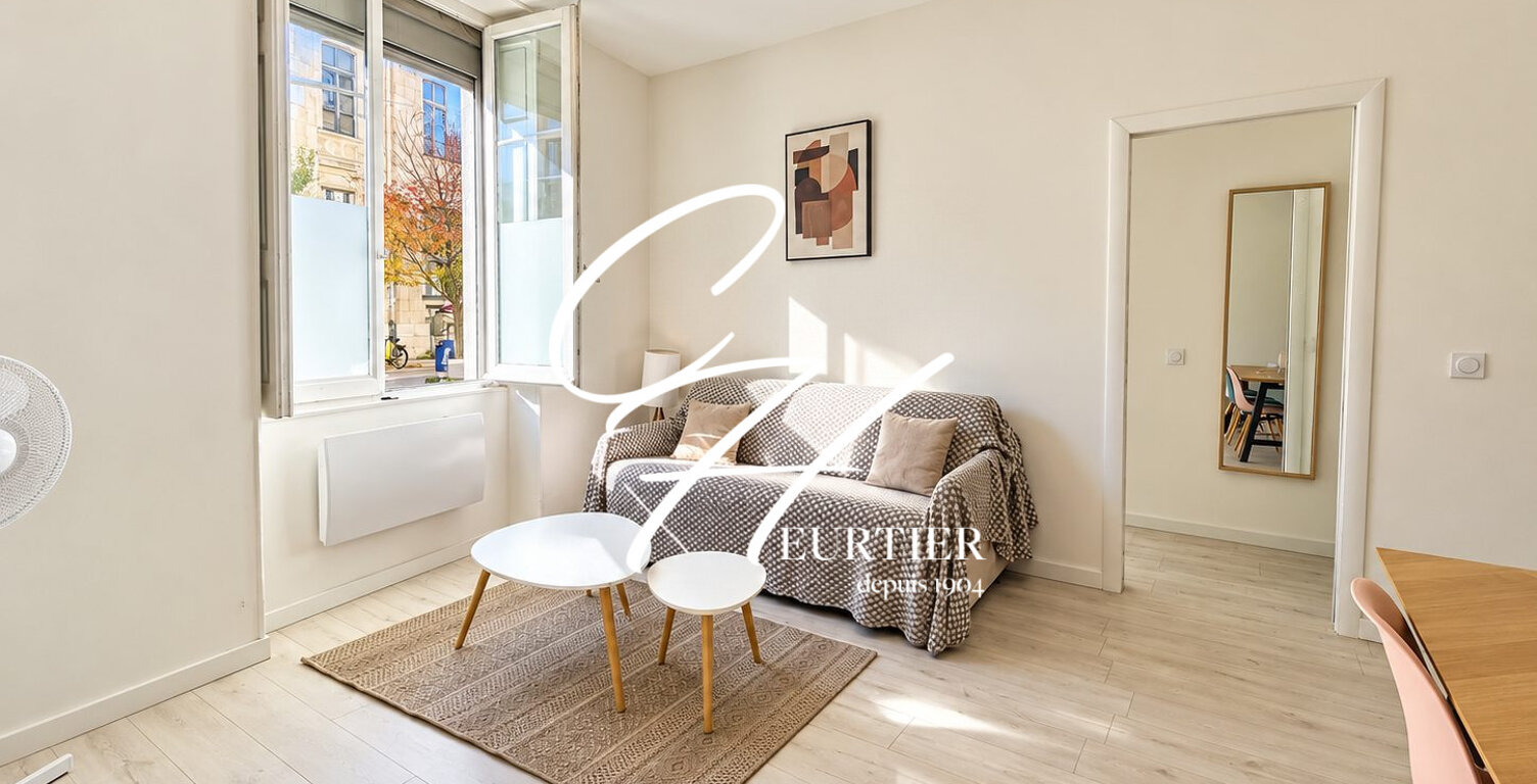 GRENOBLE - Appartement T2 - Rénové à neuf — photo 1