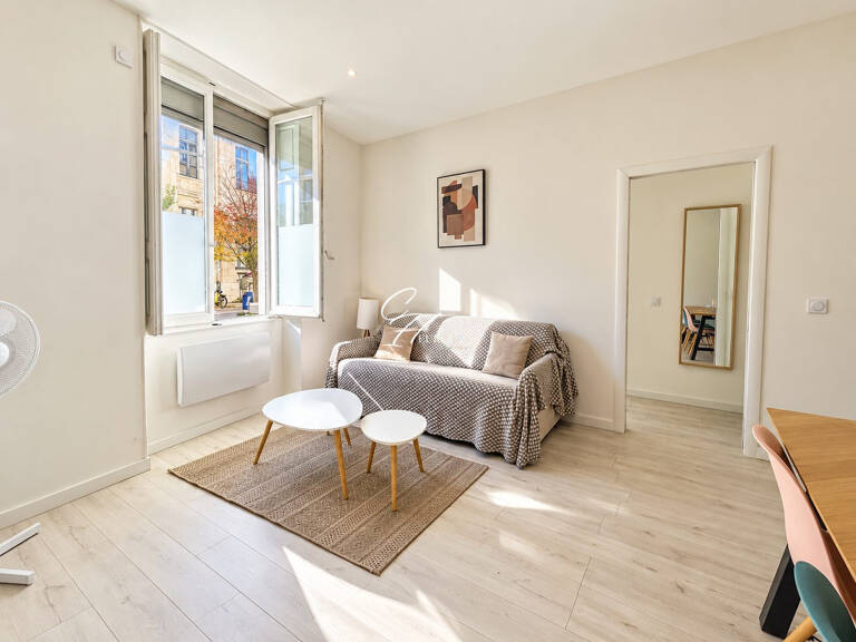 GRENOBLE - Appartement T2 - Rénové à neuf — photo 1