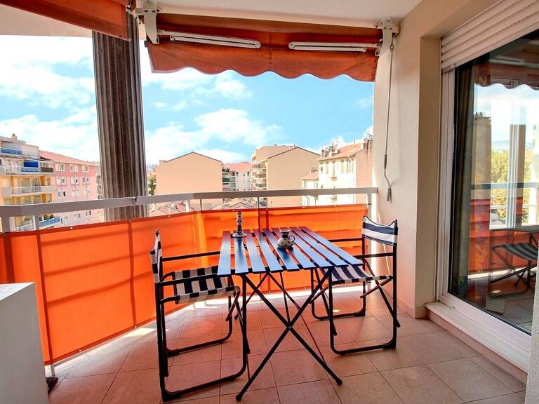NICE RIQUIER — photo 1